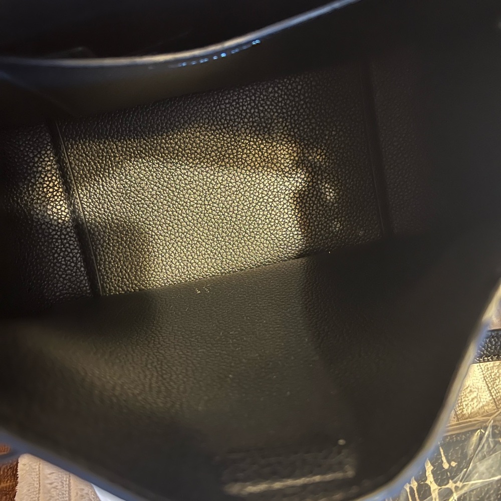 Calvin Klein Estelle Black and White Leather Satchel NWTS! - Picture 7 of 9